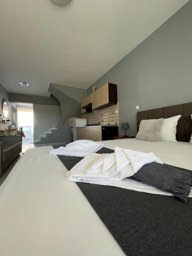 Artemis Hotel Apartments Keramotí Exteriér fotografie